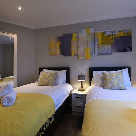 Royal Mile Apartment Edinburgh Bagian luar foto