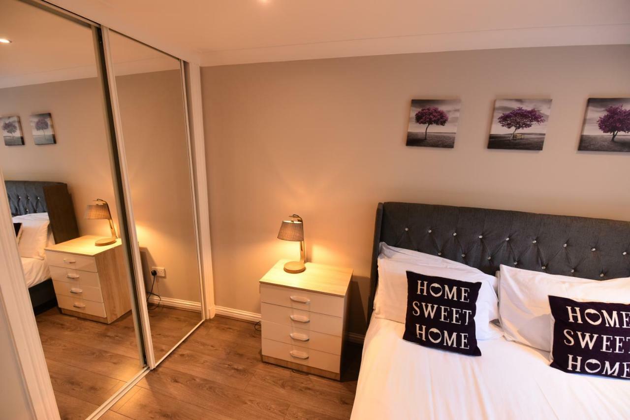 Royal Mile Apartment Edinburgh Bagian luar foto